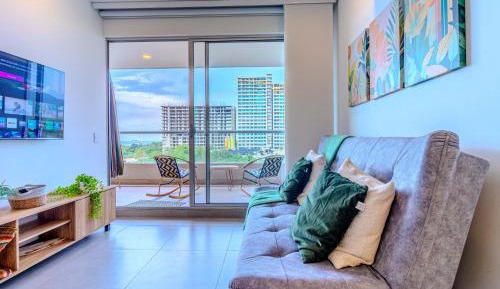 Two-Bedroom Deluxe Apartment with Ocean View