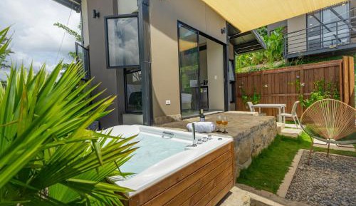 King Room with Pool View