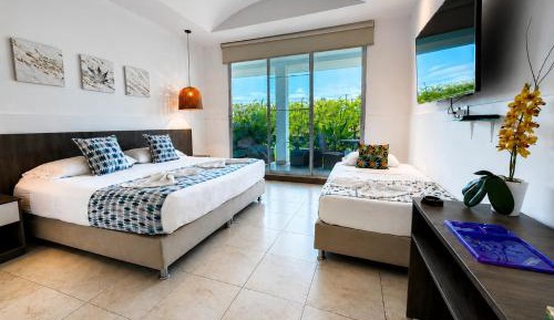Triple Room with Balcony