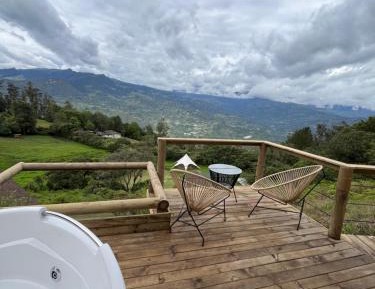 Deluxe Suite with Spa Bath