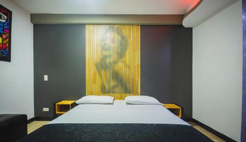 Deluxe Double Room with Bath