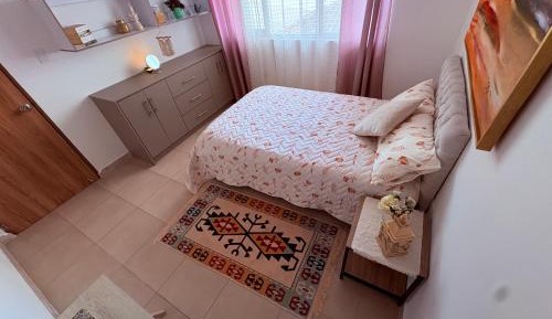 Single Room with Shared Bathroom