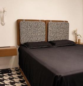 Queen Room with Spa Bath