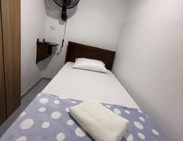 Small Single Room