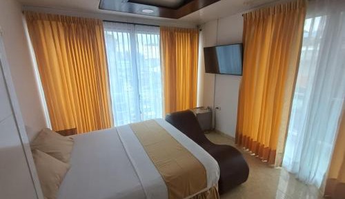 Suite with Balcony