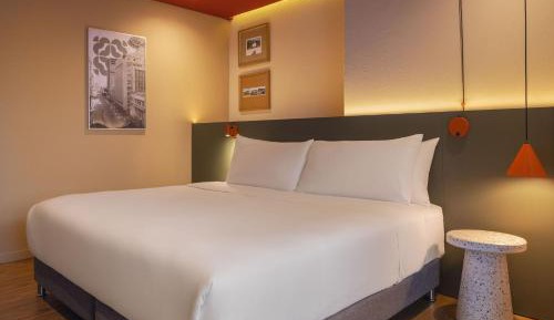 King Suite with Sofa Bed and City View
