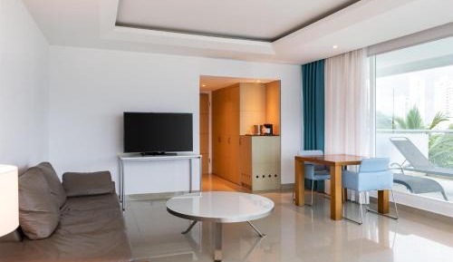 King Suite with Parlor Ocean View