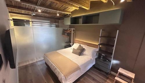 Suite Apartment