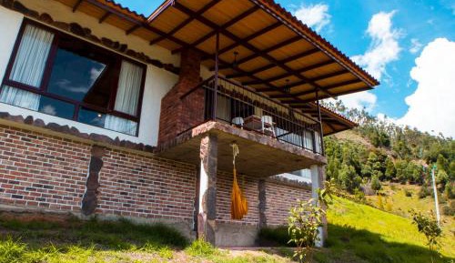 Villa with Garden View