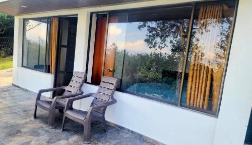 Deluxe One-Bedroom Apartment with Garden View