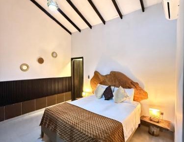  Double Room with Air-Conditioning