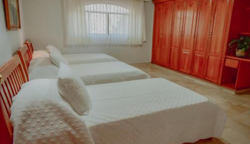 Quadruple Room with Bathroom