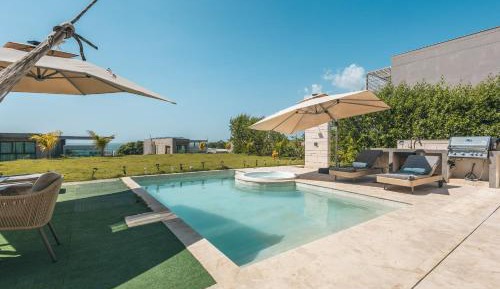Superior Villa