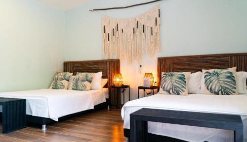 Deluxe Quadruple Room