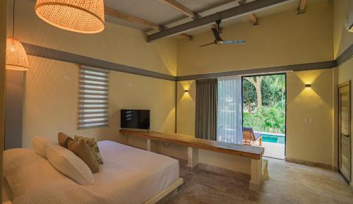 Suite with Private Pool
