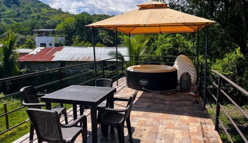 King Room with Mountain View