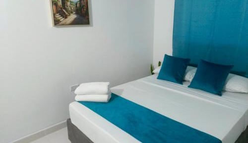 Deluxe Room (2 Adults + 1 Child)