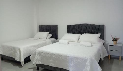 Triple Room with Private Bathroom