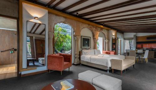 Presidential Suite