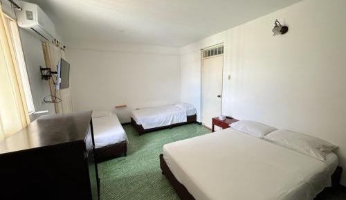 Comfort Quadruple Room