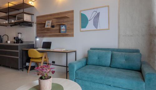 Studio Apartment with Balcony