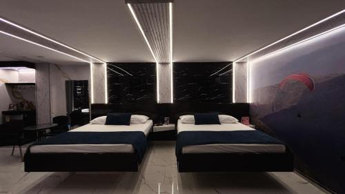 Family Suite with Balcony