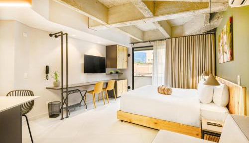 Suite with Balcony