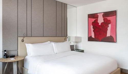 King Room with Terrace - Concierge Lounge Access