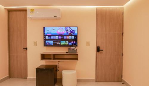 Twin Room with Private Bathroom