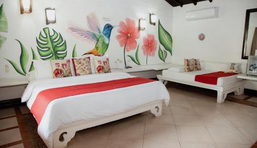 Deluxe Family Room