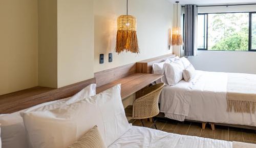 Quadruple Room with Mountain View