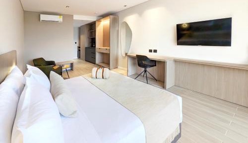Suite with Balcony