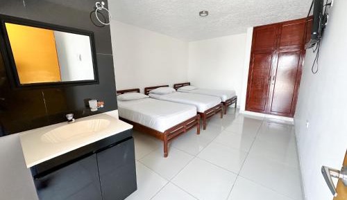Triple Room