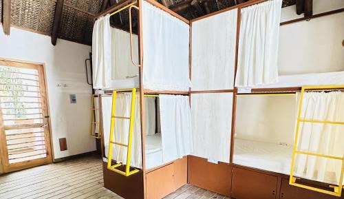 Bed in 10-Bed Mixed Dormitory Room