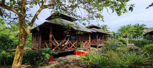 Triple Room with Private Bathroom