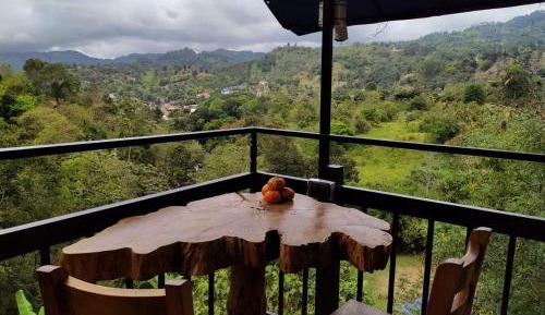 King Room with Mountain View