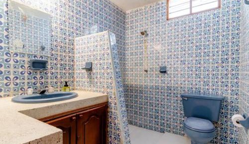 Double Room with Shared Toilet