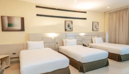 Triple Room