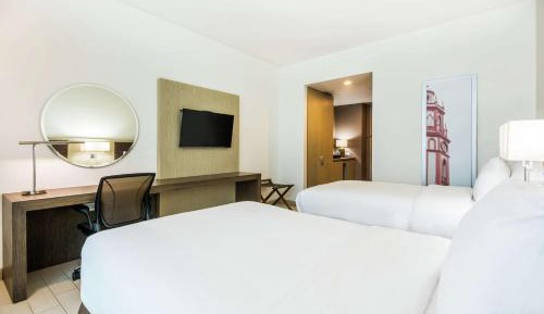 Two Single Beds Deluxe