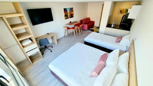 One-Bedroom Apartment - Annex