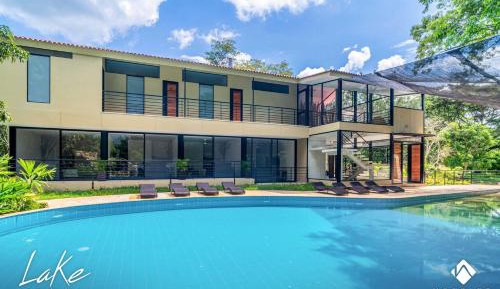 Seven-Bedroom House