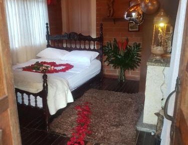 Standard Double Suite