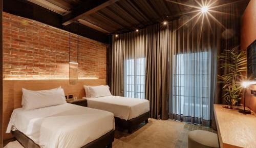 Superior Twin Room