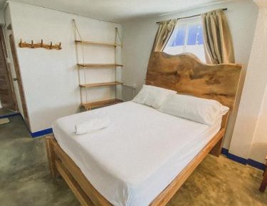 Quadruple Room with Private Bathroom