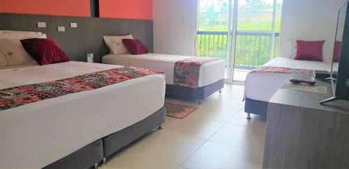 Deluxe Family Room