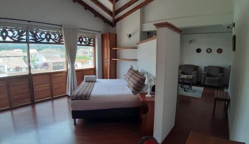 King Suite with Spa Bath