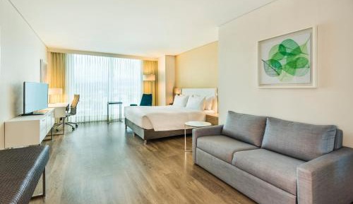 Junior King Suite