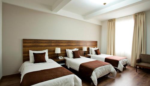 Triple Room with Air-Conditioning