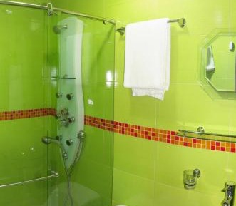 Suite with Shower