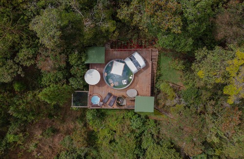 Retiro Hotel | BubbleSky Glamping
